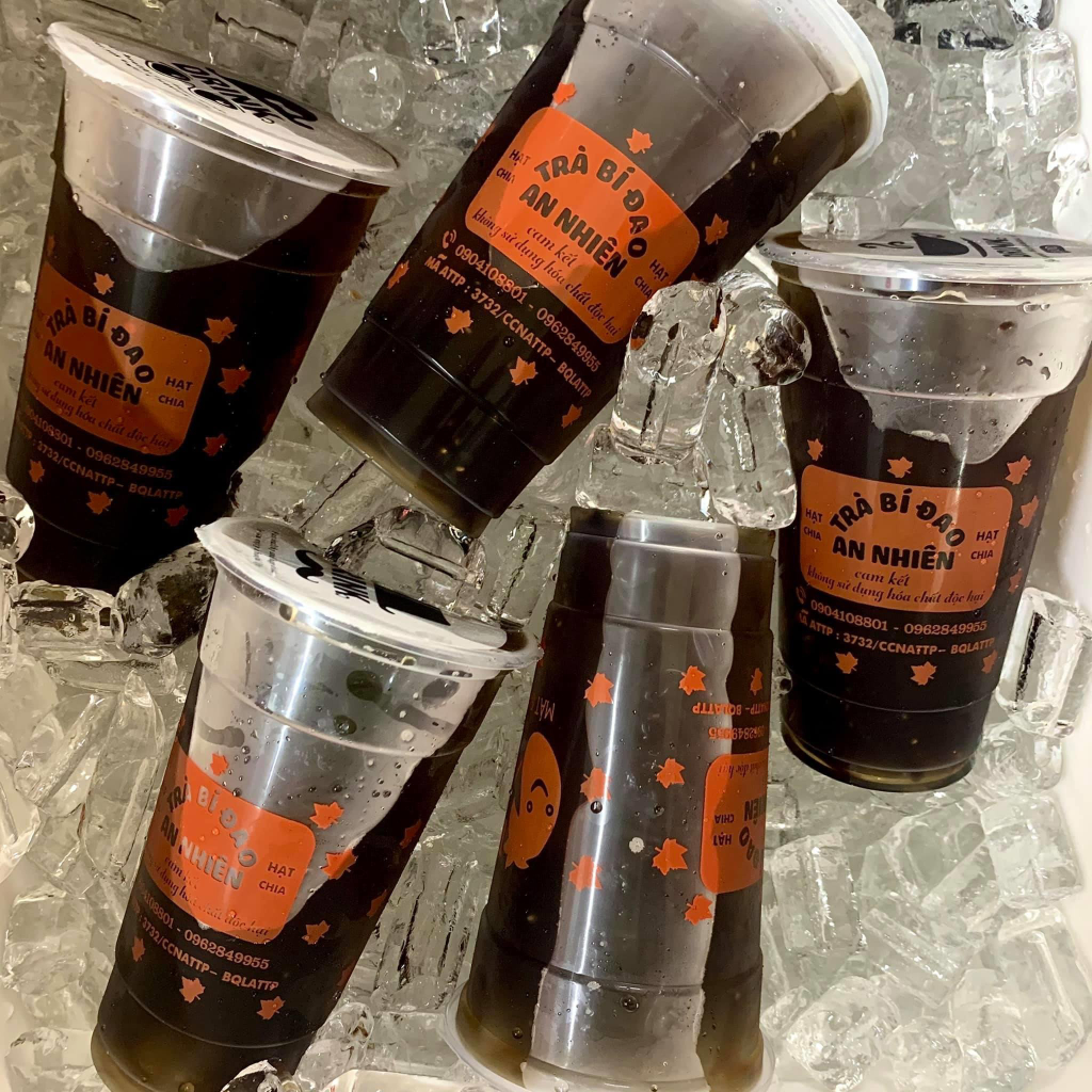 tra-bi-ao-hat-chia-khong-topping