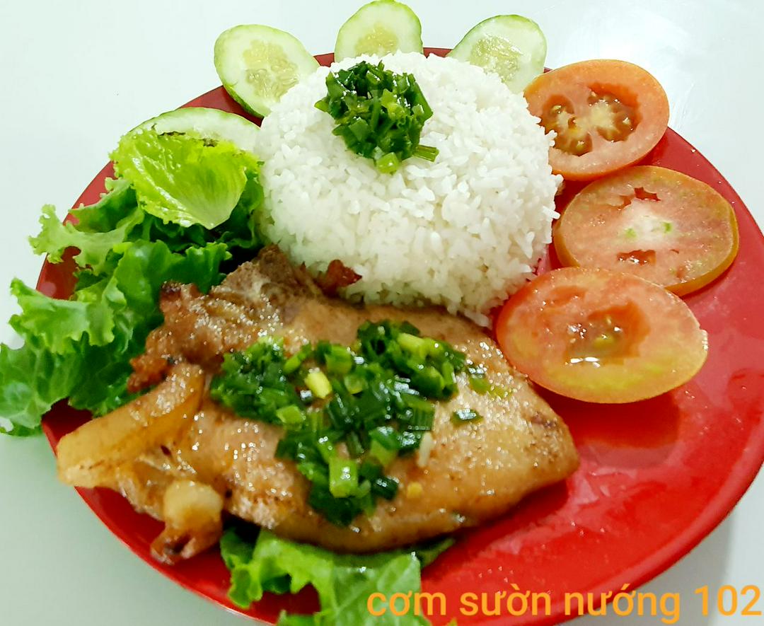 com-suon-nuong