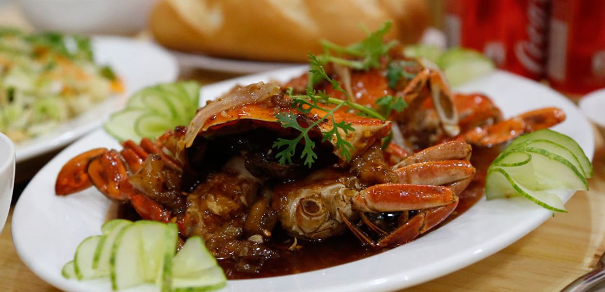 lang-quan-hai-san-cac-mon-nuong-vinh-khanh