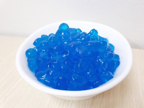 hat-thuy-tinh-viet-quat