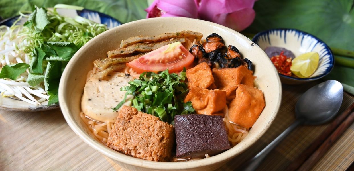 bun-rieu-canh-bun-30-huynh-man-at