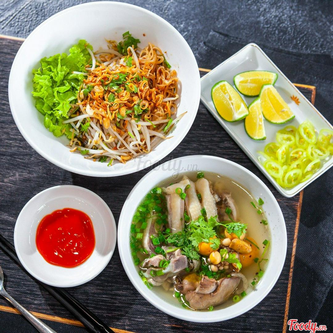 mi-tom-tron-muoi-ot-ga-ac-biet