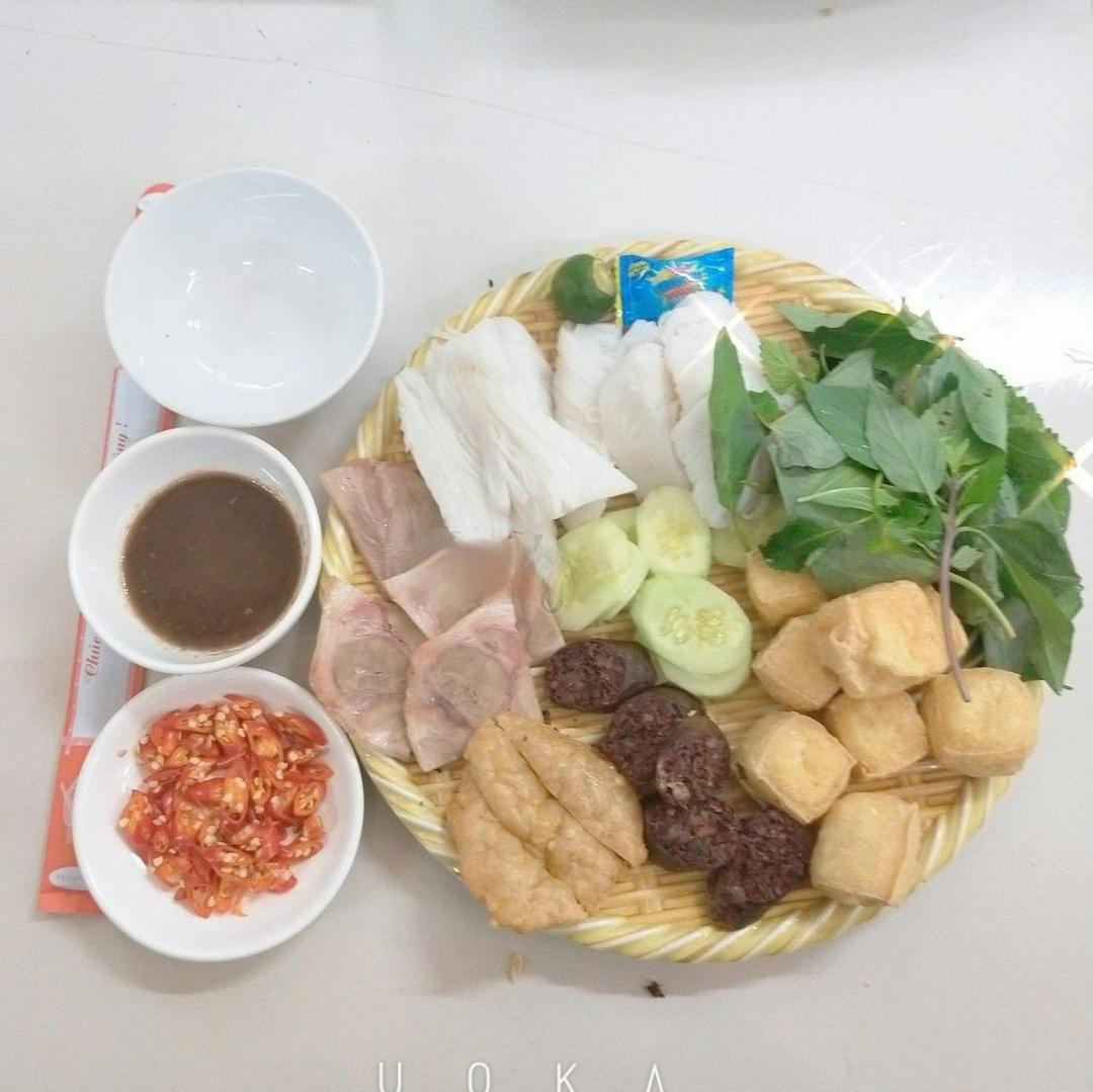 bun-au-thit-chan-gio-cha-com-doi-chien