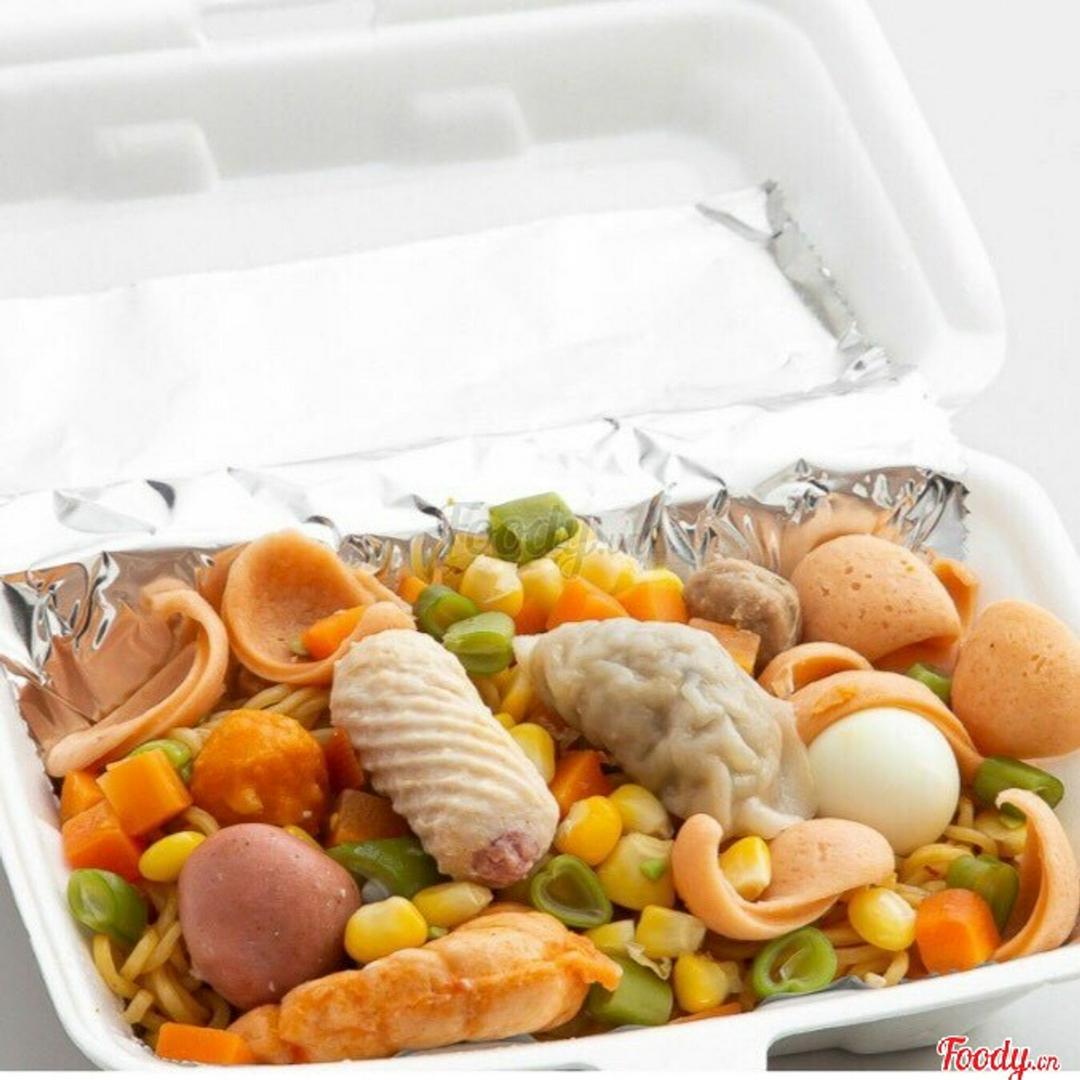 mi-tron-rau-cu-cocacola