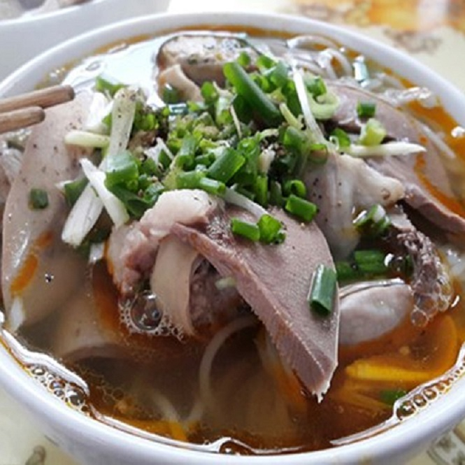 bun-mien-ngan-gia-truyen-khuat-duy-tien