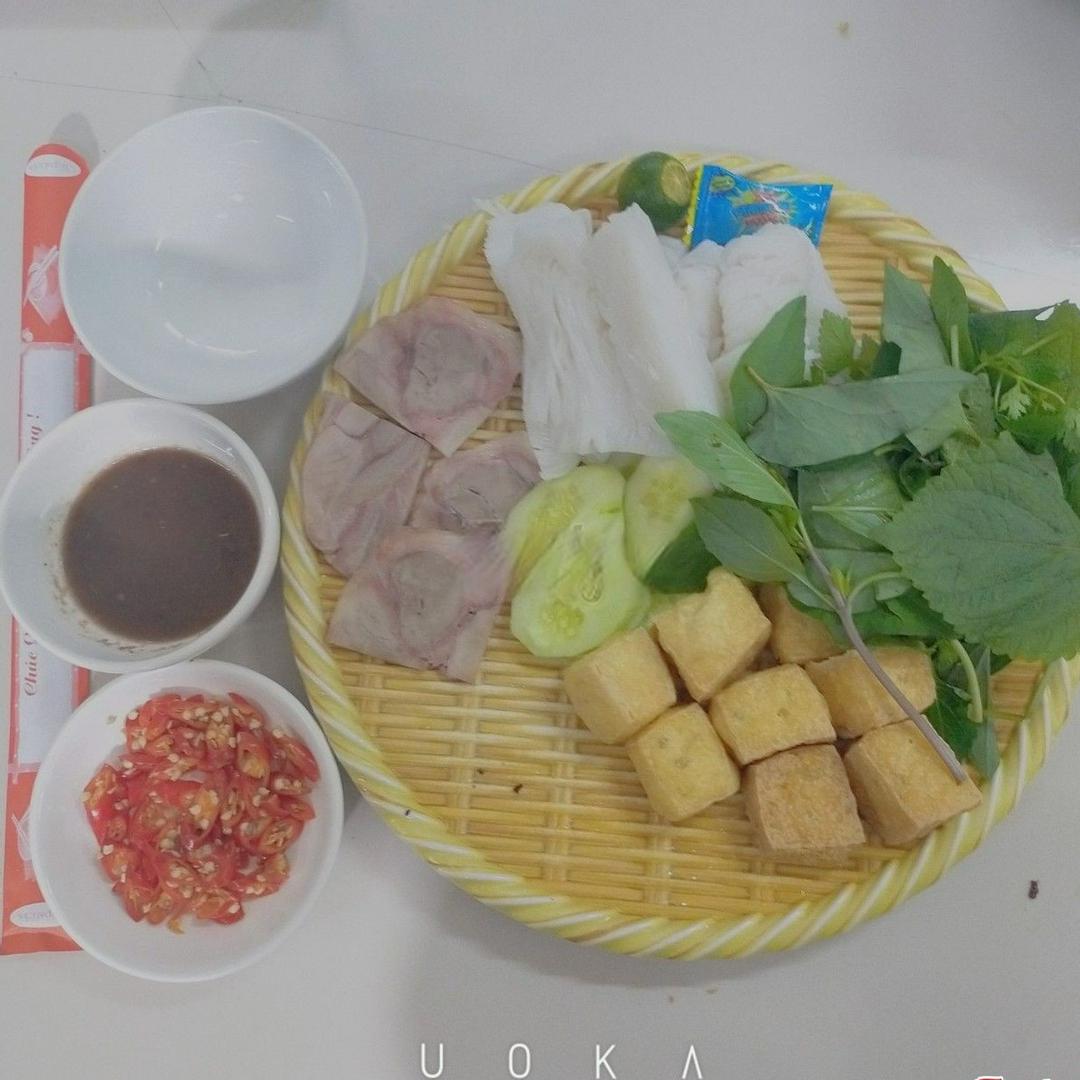 bun-au-thit-chan-gio