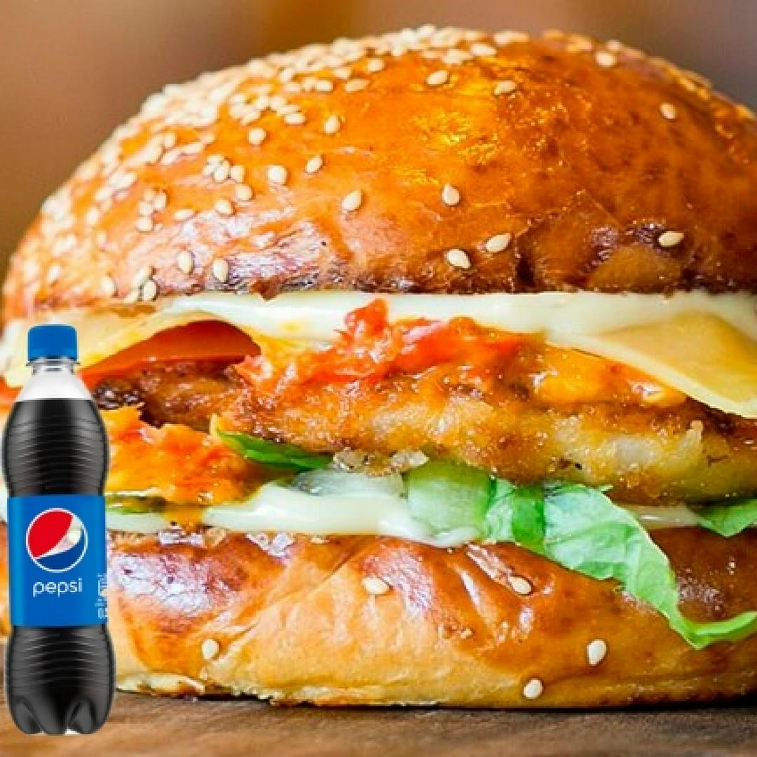 combo-hamburger-ga-pho-mai-01-pepsi-hoac-nuoc-khac
