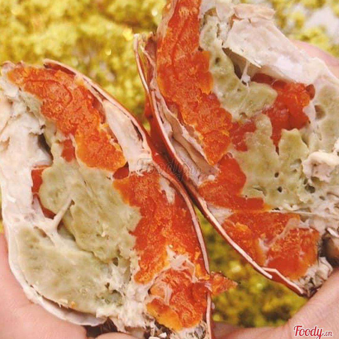 cua-gach-lon-hap-nuoc-dua-2-con