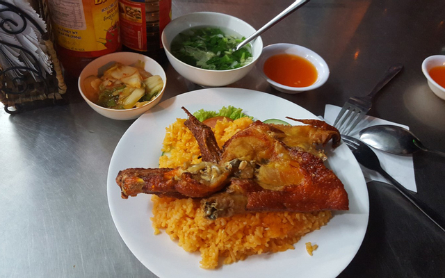 quan-177-com-ga-xoi-mo-sinh-to-uong-3-2