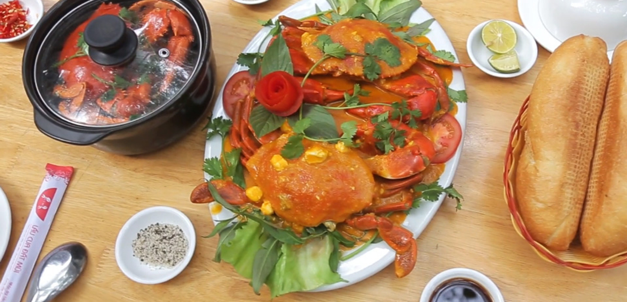 lau-cua-at-mui-quang-trung