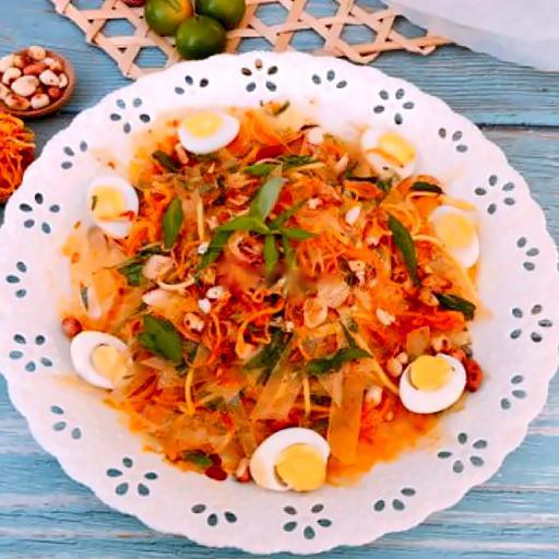 banh-trang-tron-suat-lon