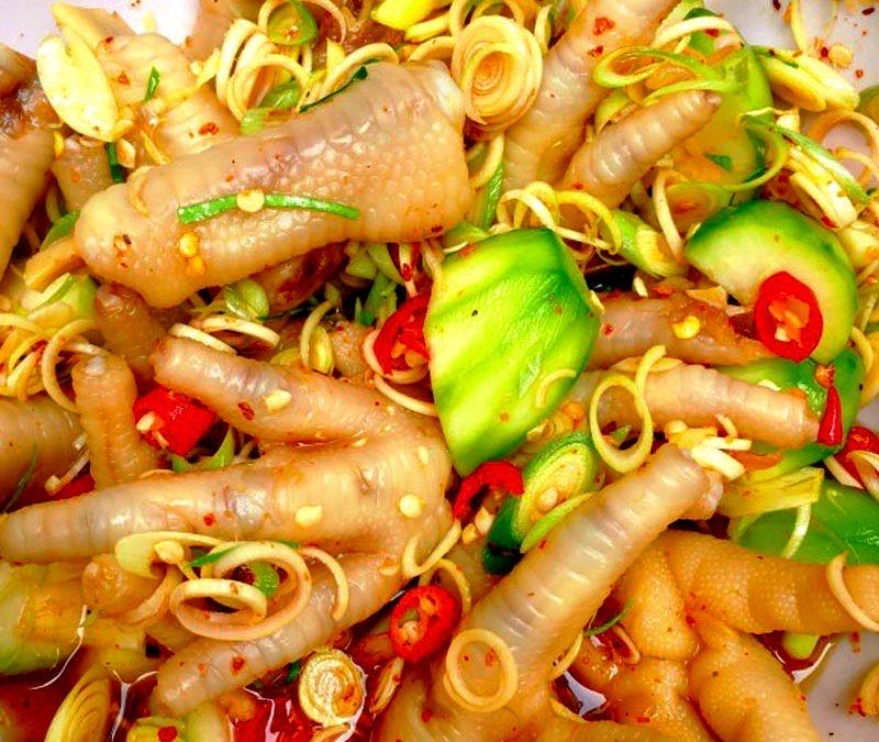 chan-ga-sot-thai-co-xuong-mix-coc-xoai-hop-to