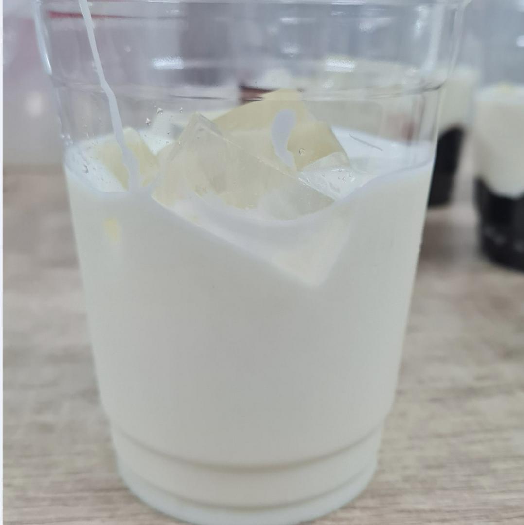 sua-chua-siu-deo-siu-min-siu-ngon