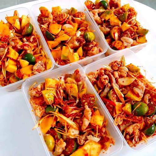 combo-2-chan-ga-sot-thai-lon