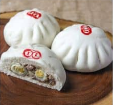 banh-bao-lon-2-trung-cut