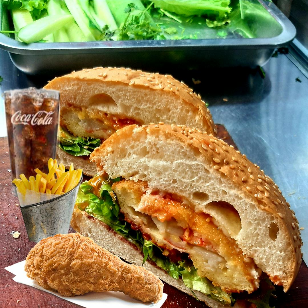 combo-hamburger-cua-ui-khoai-coca