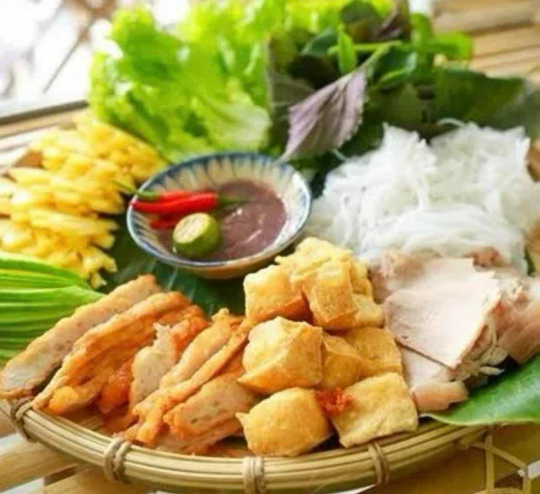 bun-au-mam-tom-tra-tac