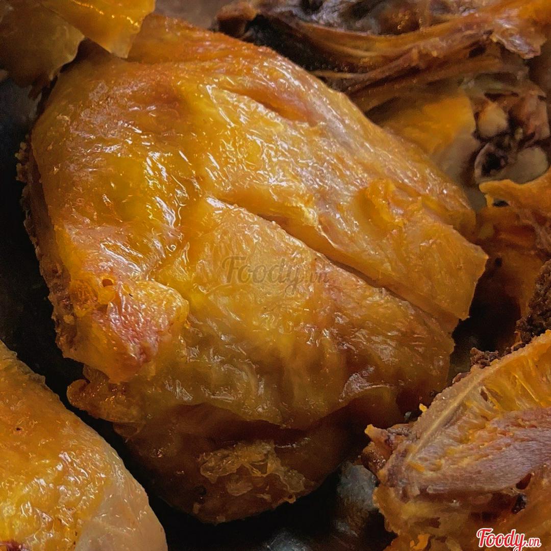 com-chien-ma-ui-xoi-mo-lon-2-mieng-ma-ui