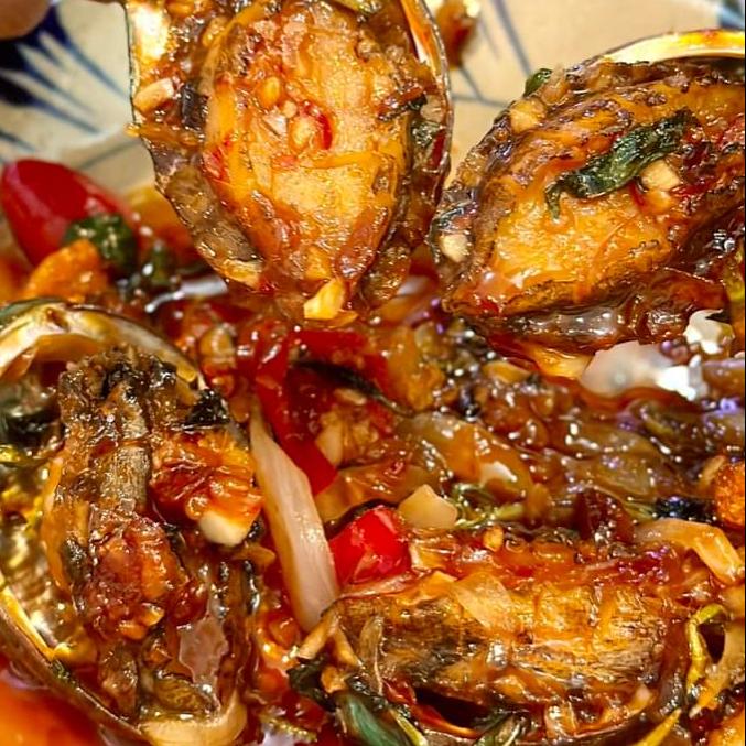 bao-ngu-co-phan-3-con-sot-tieu-en