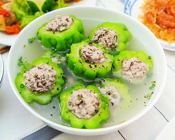 com-canh-kho-qua-nhoi-thit