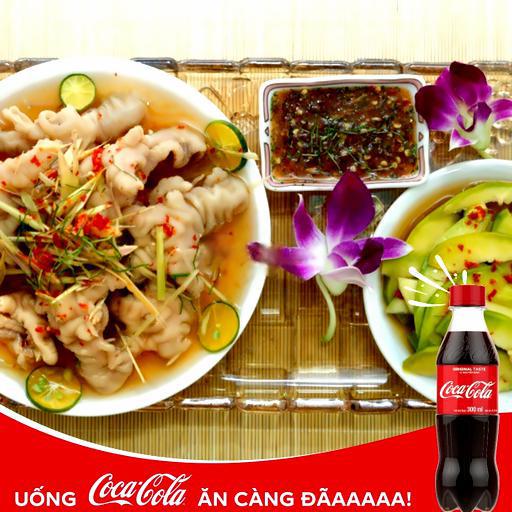 combo-1-hop-chan-ga-rut-xuong-ngam-sa-ot-hop-5-chan-mix-1-tui-xoai-01-coca-cola
