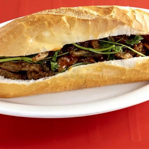 banh-mi-cha-ca-thu-tang-1-ly-cocacola