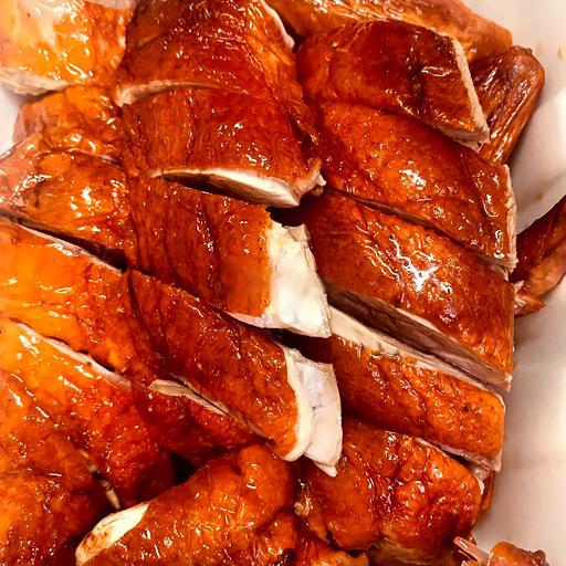 1-con-vit-quay-banh-bao