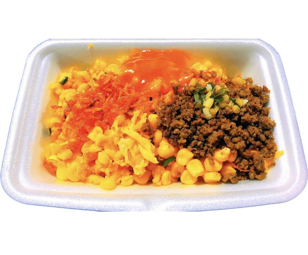 bap-xao-ruoc-thit-bam-trung-cut