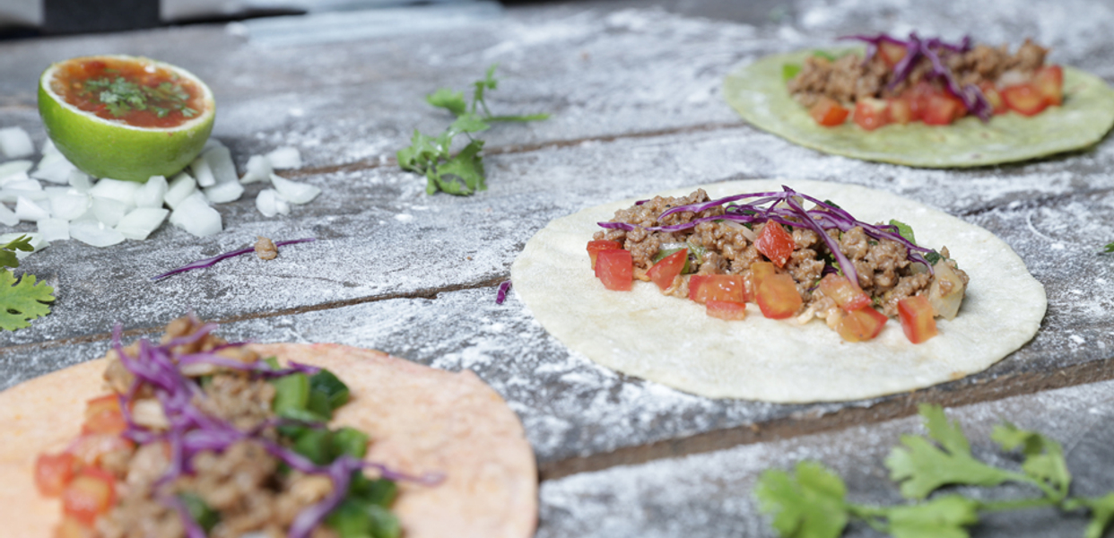 tacoleo-am-thuc-mexico-ho-hao-hon