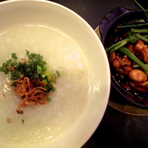 chao-huong-la-hanh-ech-singapore-2-con