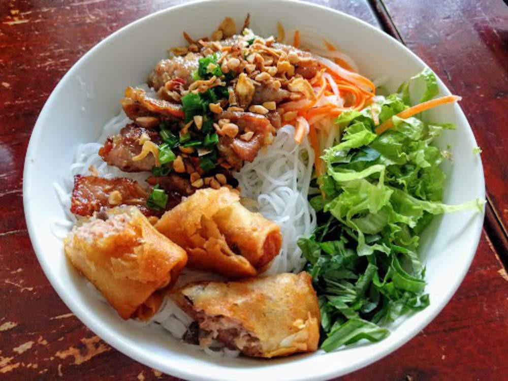 bun-nem-nuong-cha-gio