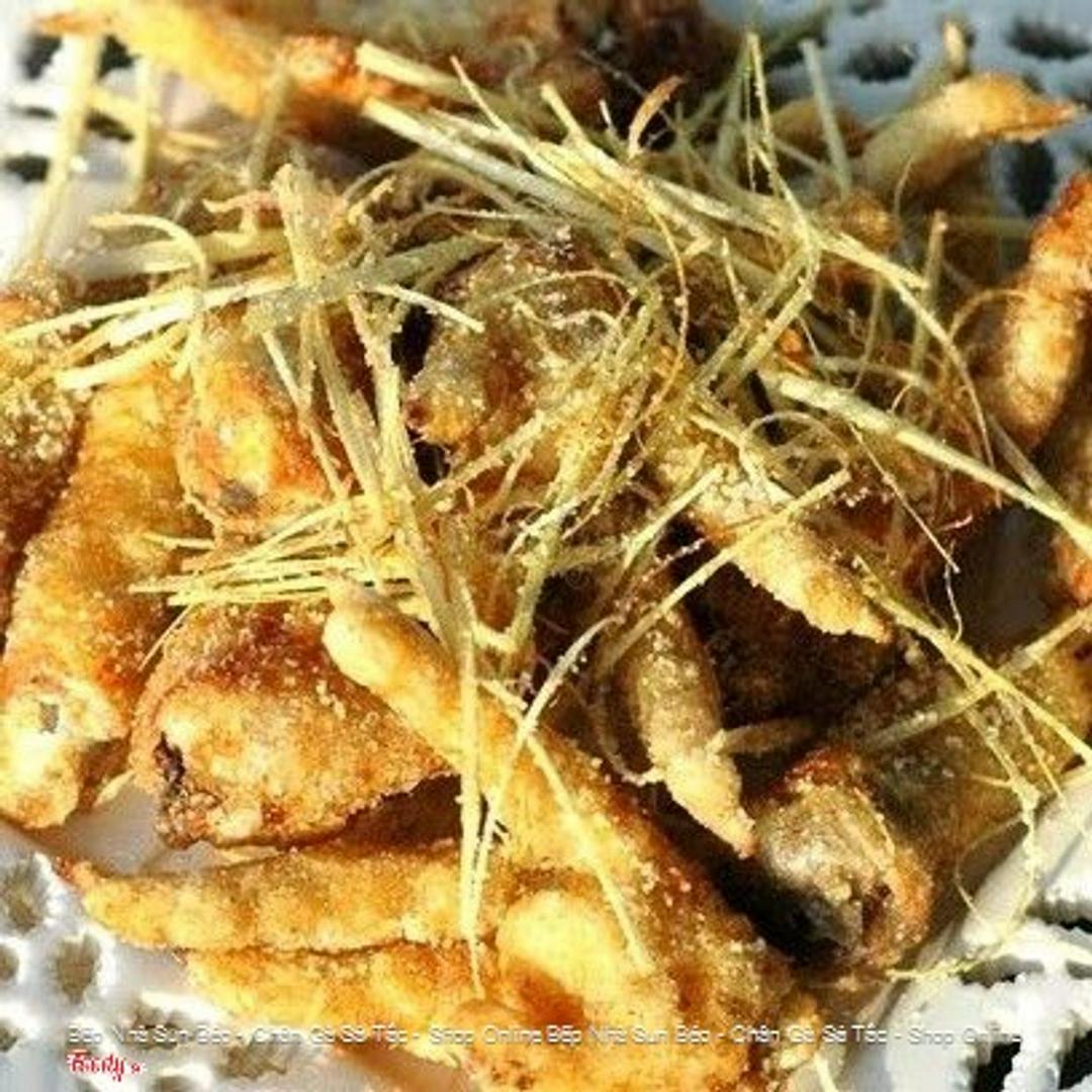 chan-ga-lac-muoi-tom