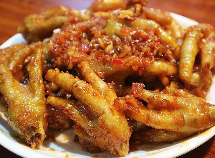 10-chan-ga-chien-mam