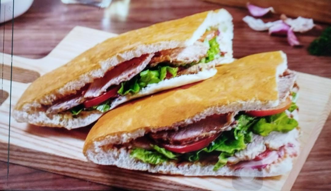 combo-2-banh-my-doner-kebab-binh-thuong