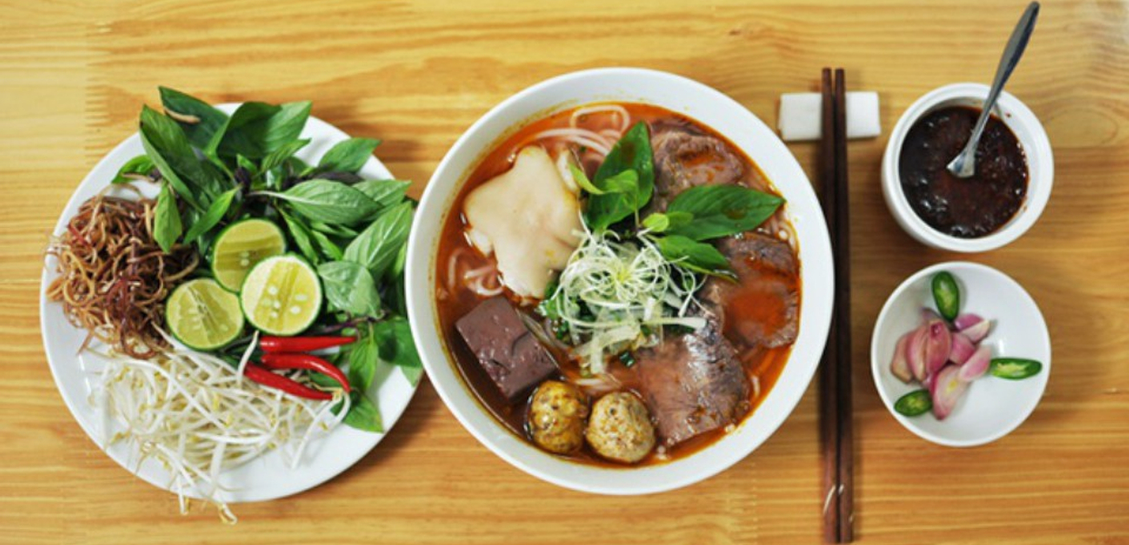 trang-beo-bun-bo-hue