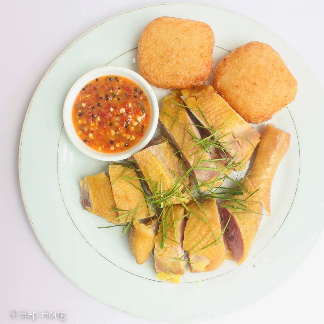 ga-u-muoi-hoa-tieu-xoi-chien-phong