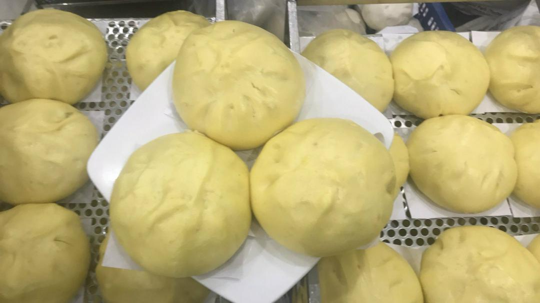 banh-bao-thit-ga-2-trung