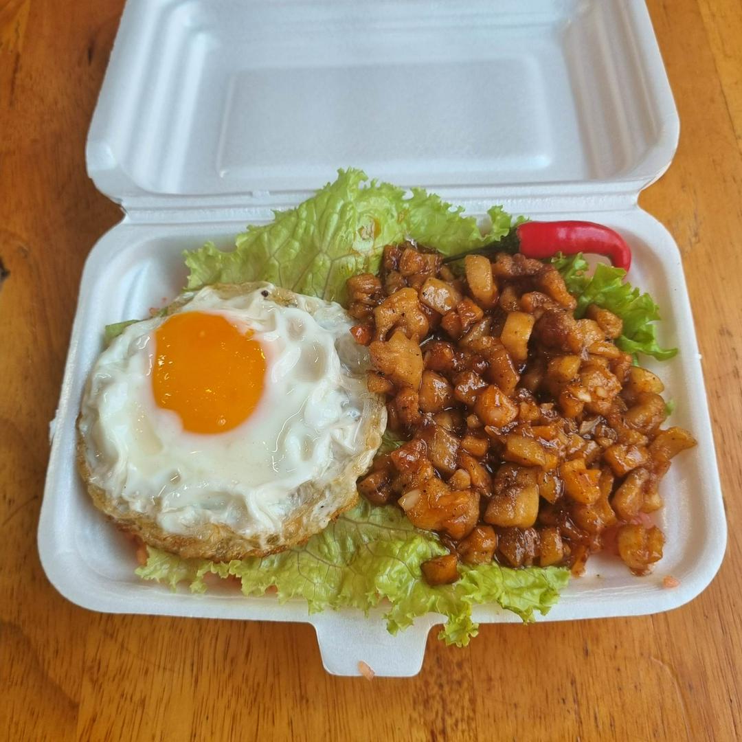 com-chien-top-mo-sot-mam-toi-them-op-la