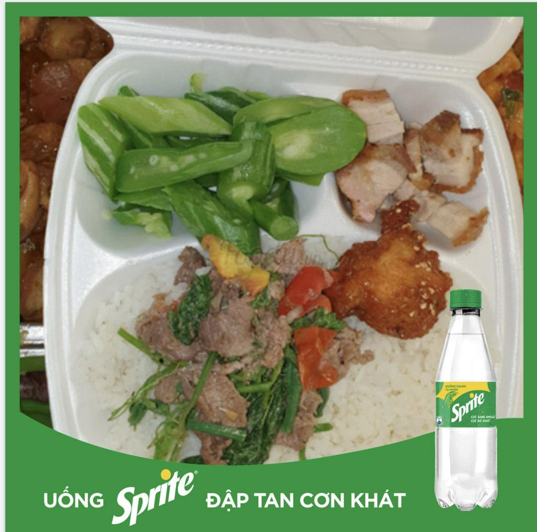 om-thit-quay-ga-sot-thit-xao-coca-sprite