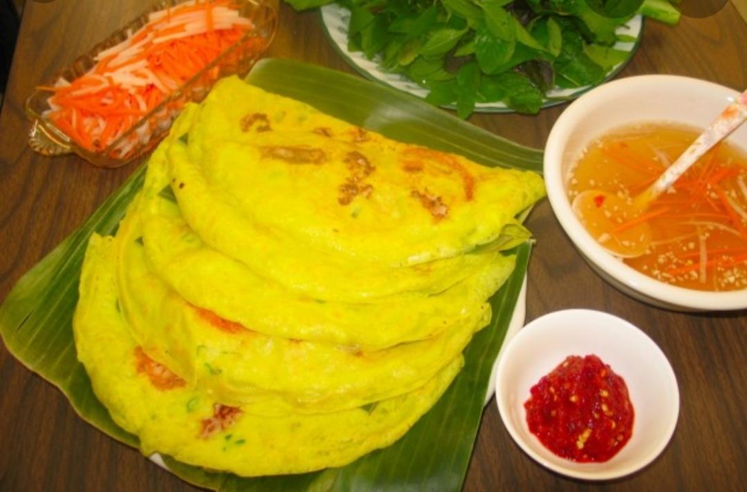 banh-xeo-nhan-tom-bo-2-chiec