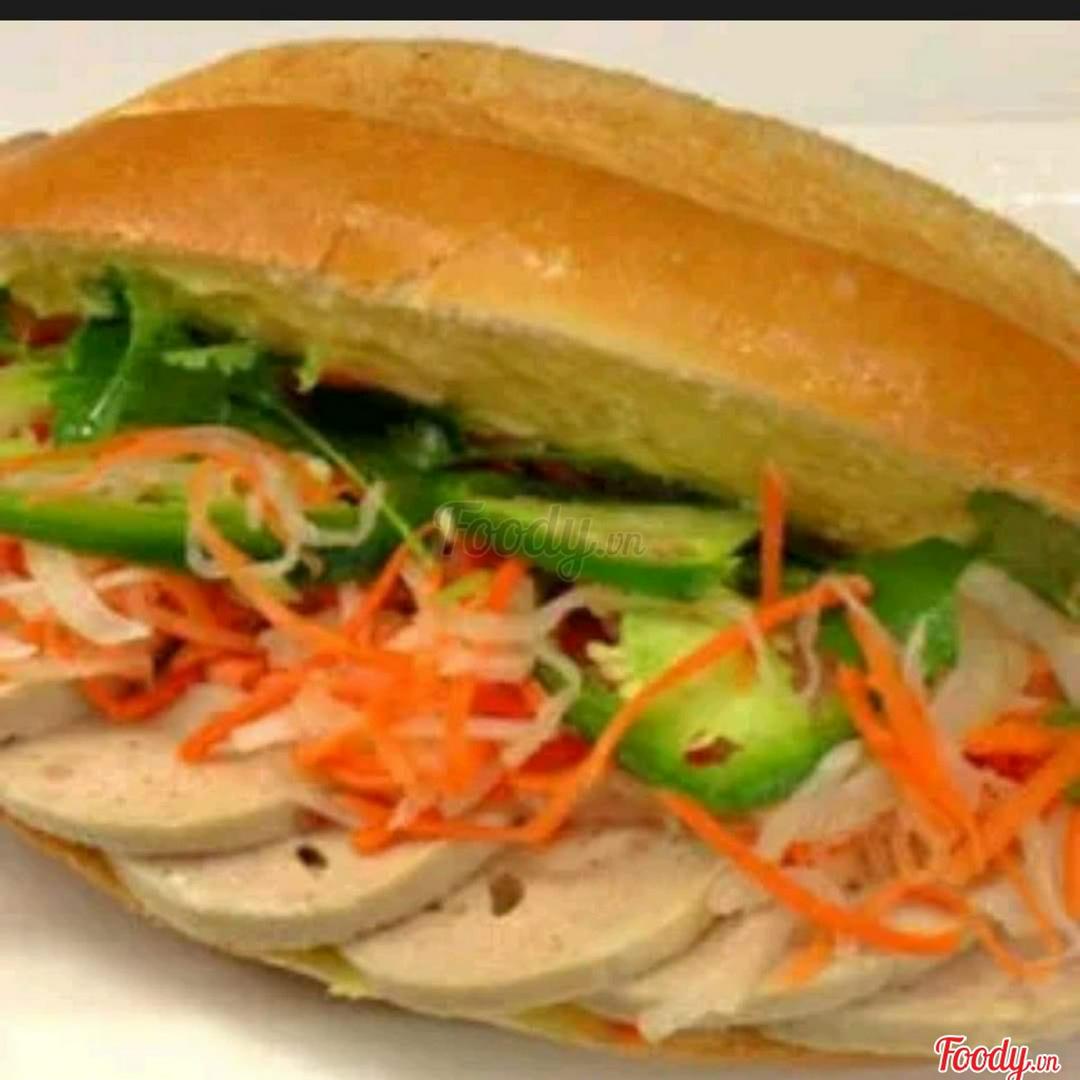 banh-mi-ac-biet