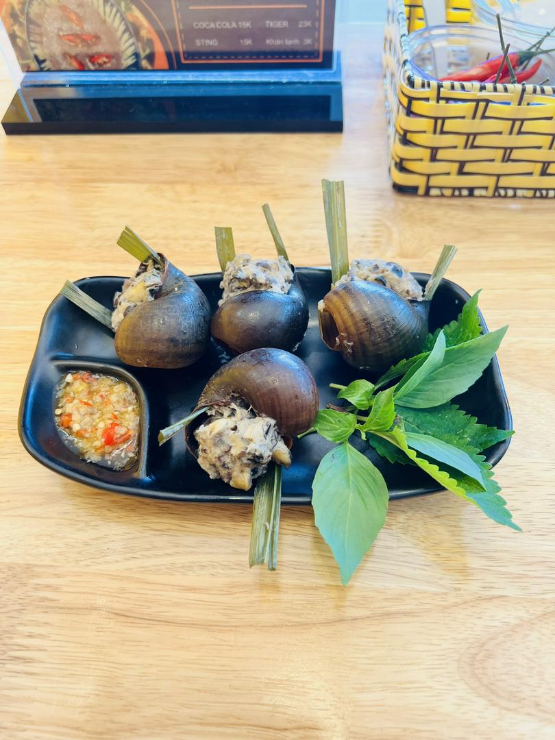 oc-nhoi-thit-cham-mam-gung