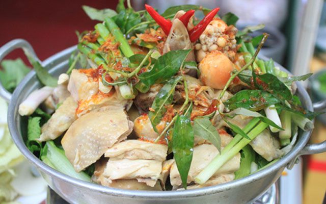 lau-ech-ga-khuong-trung