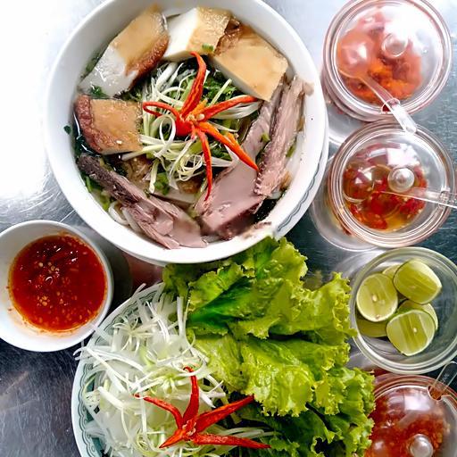 banh-canh-cha-ca-ca-ngu