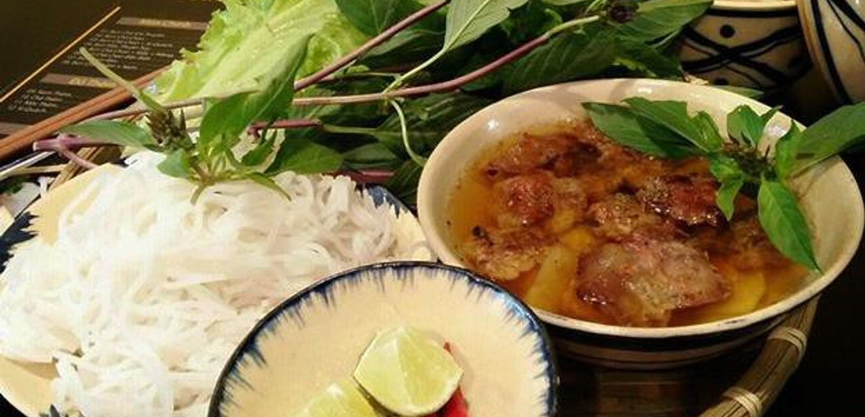 bun-nho-bun-cha-gia-truyen-ha-noi-le-van-duyet