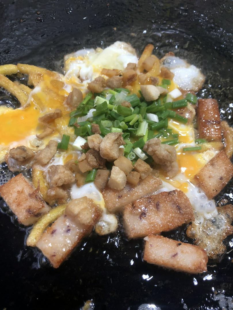 thap-cam-bot-mon-nui-chien-2-trung-top-mo