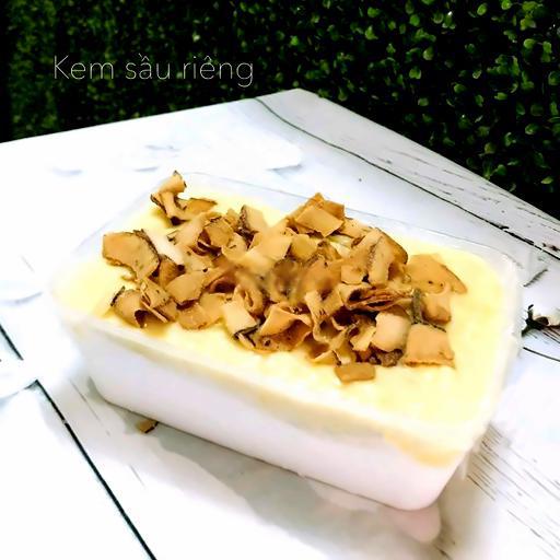 kem-sau-rieng-hop
