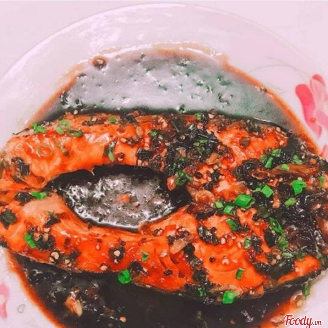 com-ca-hoi-sot-tieu-en-mon-an-phu-hoa-qua-trang-mieng