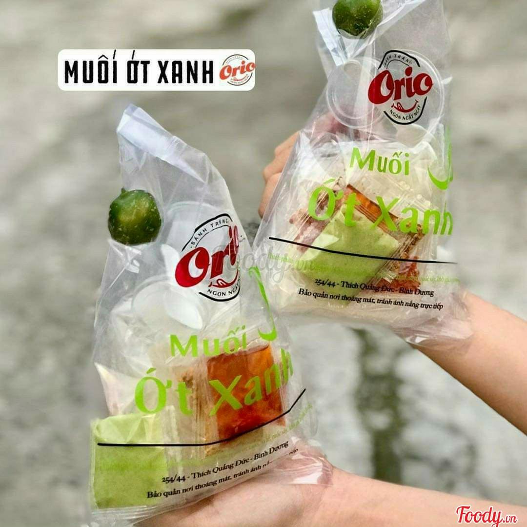 banh-trang-muoi-ot-xanh