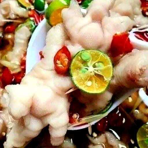 chan-ga-rut-xuong-ngam-sa-tac